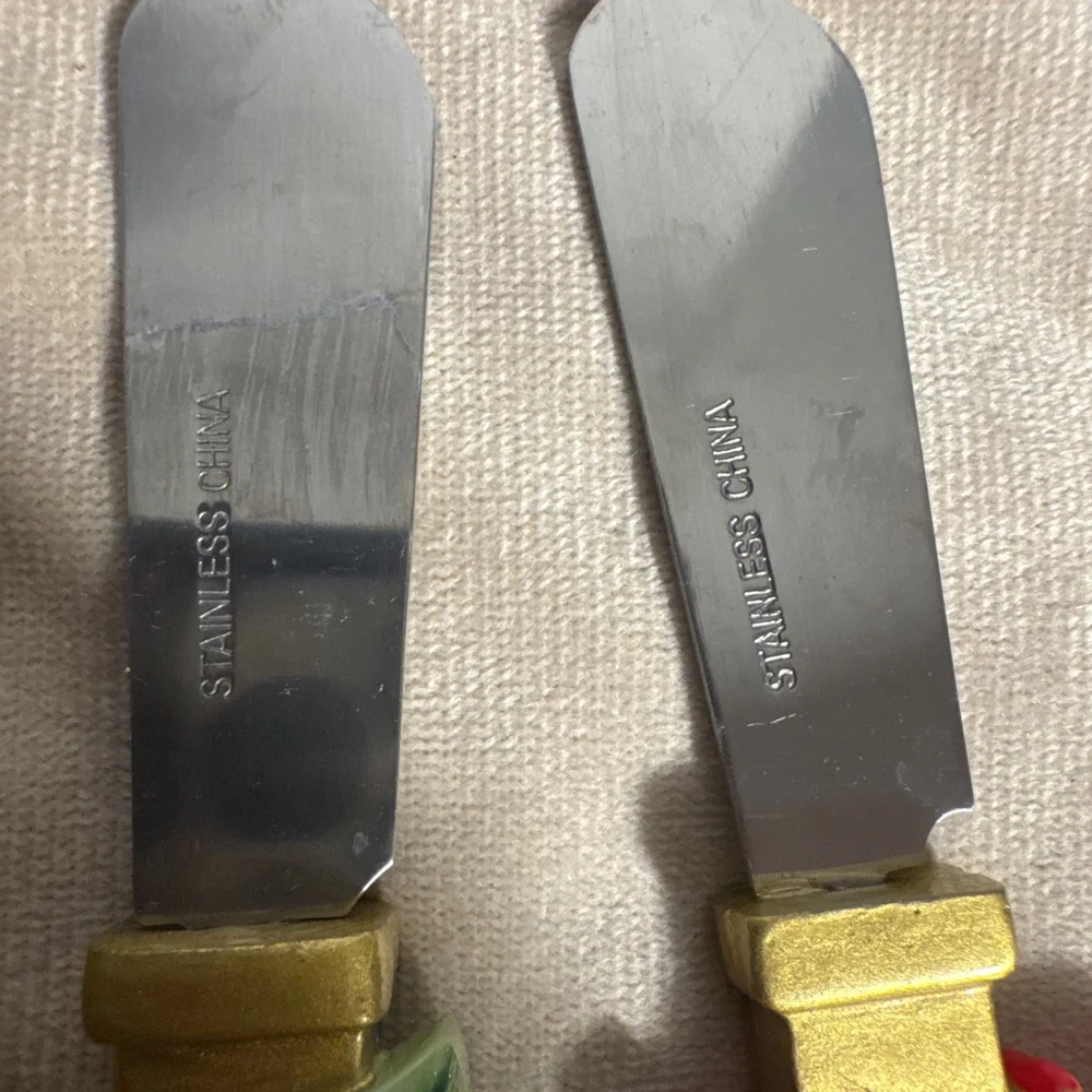 Vintage Christmas themed butter, cheese, jam spreaders Holly poinsettia pine